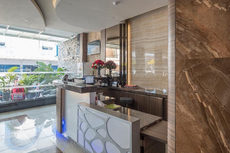 Collection O 1301 Hotel Grand Citra Makassar Extérieur photo