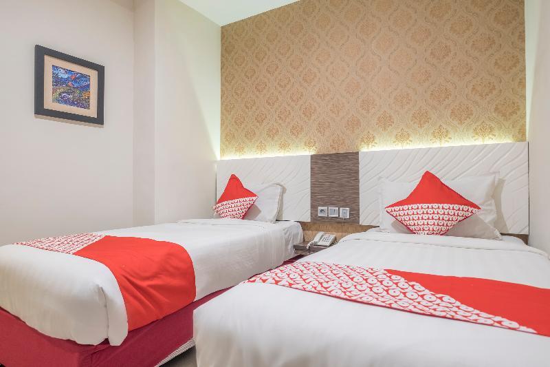 Collection O 1301 Hotel Grand Citra Makassar Extérieur photo