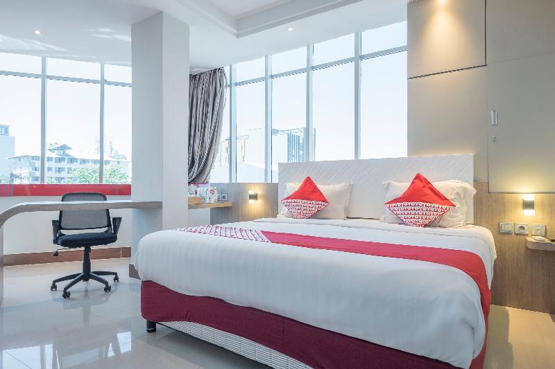 Collection O 1301 Hotel Grand Citra Makassar Extérieur photo