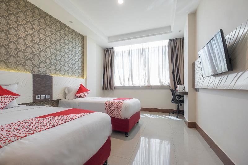 Collection O 1301 Hotel Grand Citra Makassar Extérieur photo