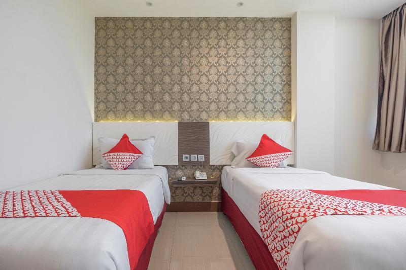 Collection O 1301 Hotel Grand Citra Makassar Extérieur photo
